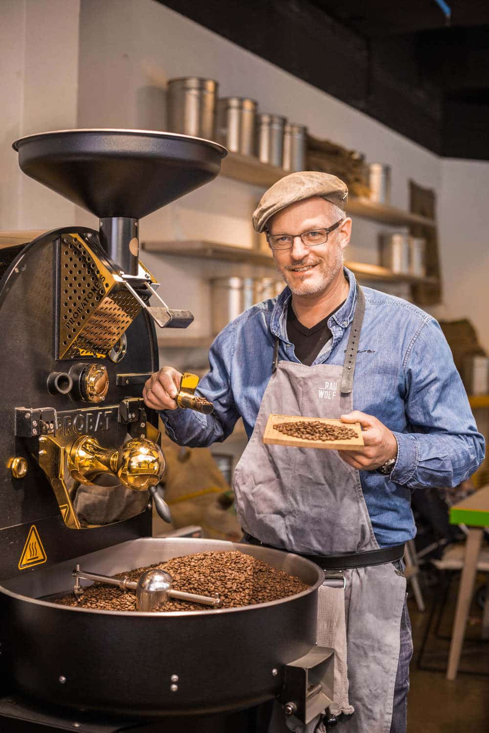 roestmeister bei der arbeit